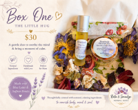 Rata  & Smudge Little Hug Giftbox - Herbal Hugs by Rata & Smudge
Inside you’ll find a beautiful duo infused with our signature blend of saffron petals and blue lotus — known for their calming, mood-softening and skin-loving properties.